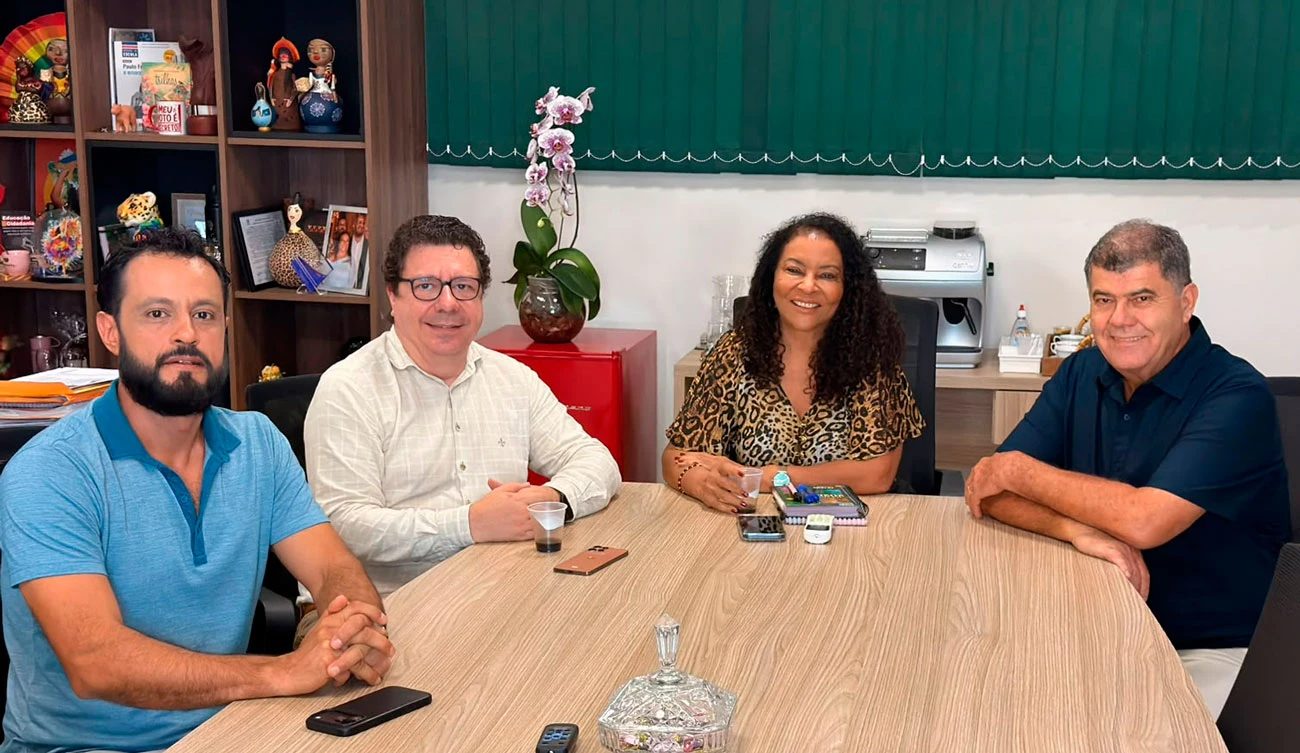 FETEMS e Fórum Estadual de Educação discutem construção dos planos&hellip;