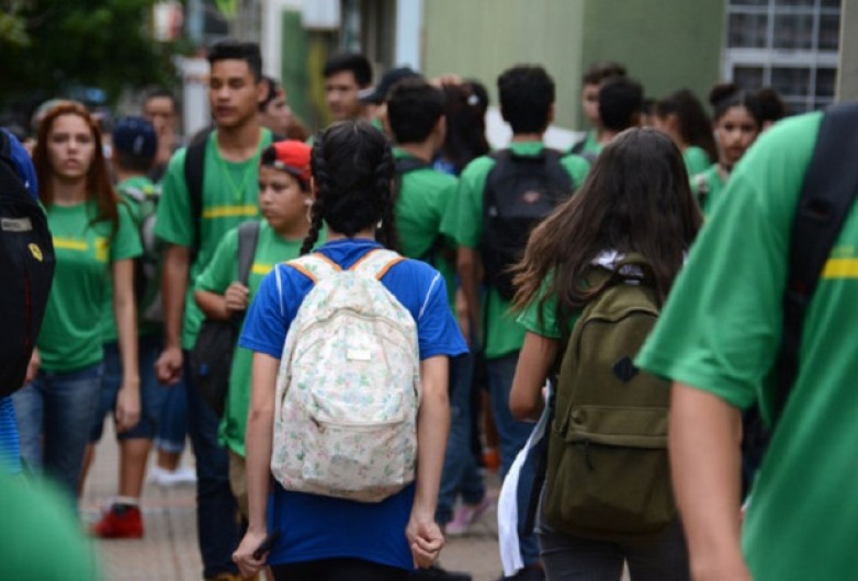 Publicado Decreto que suspende aulas presenciais na Rede Estadual em 2020