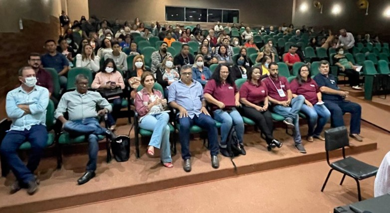 FETEMS realiza curso de Formação Sindical e Políticas Educacionais na Regional de Aquidauana