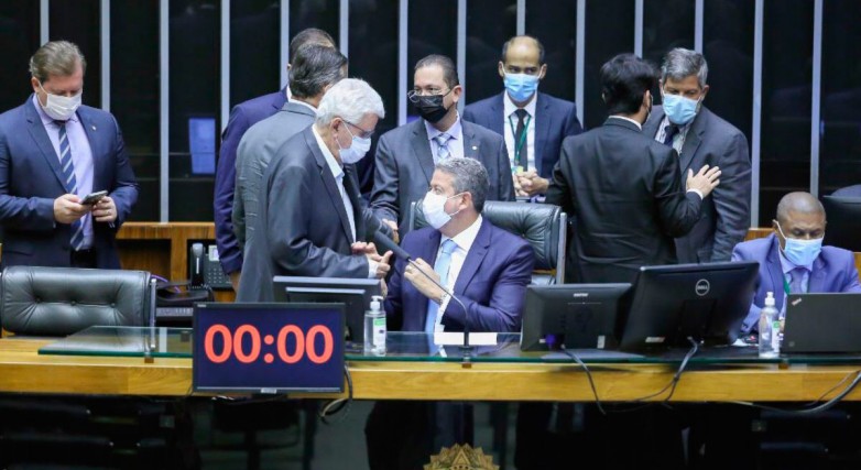 PEC 23 - Uma vitória e muitas derrotas